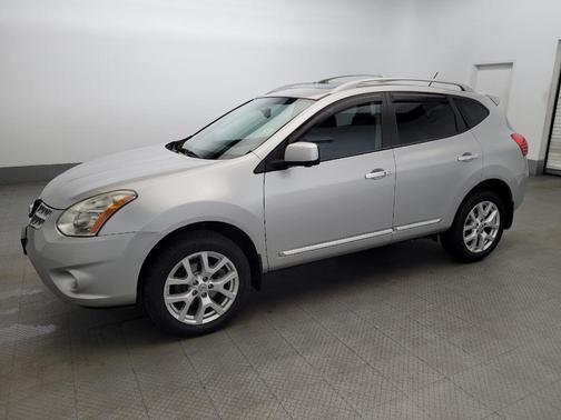 2013 Nissan Rogue SV w/SL Pkg