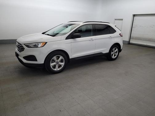 Oxford White 2020 Ford Edge SE