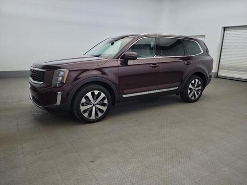 Sangria 2022 Kia Telluride EX