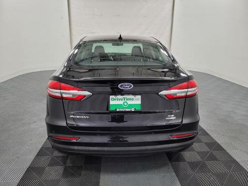 2020 Ford Fusion Hybrid SE