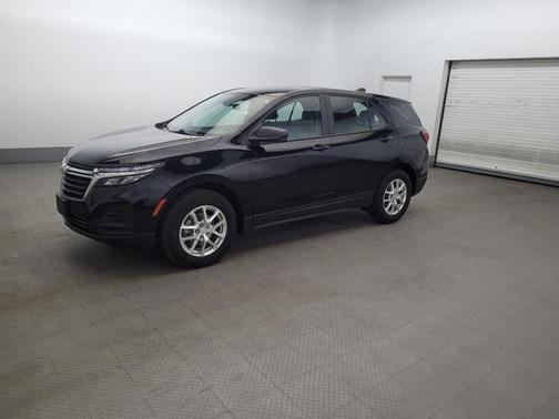 Mosaic Black Metallic 2024 Chevrolet Equinox LS