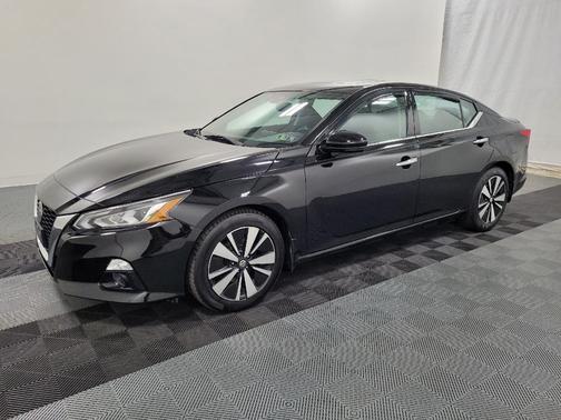 2020 Nissan Altima 2.5 SV