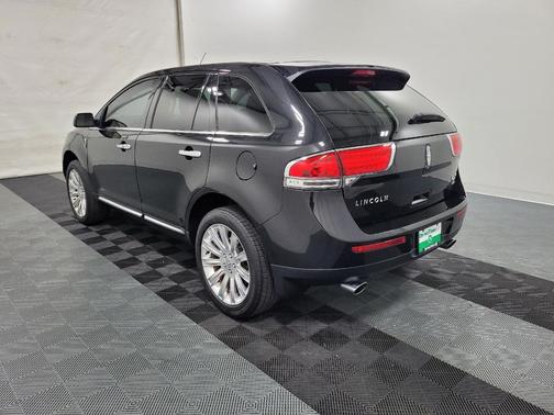 2015 Lincoln MKX Base