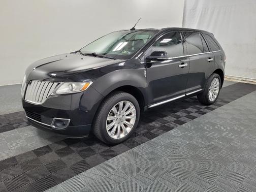 2015 Lincoln MKX Base