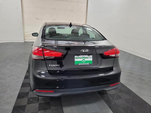 Aurora Black 2017 Kia Forte LX