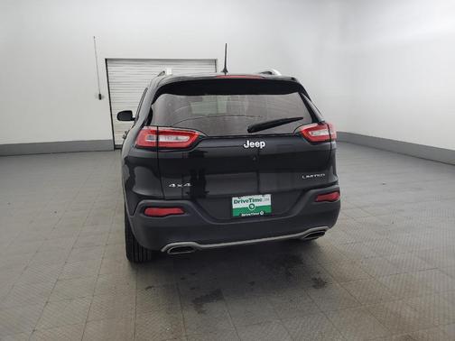 Brilliant Black Crystal Pearlcoat 2016 Jeep Cherokee Limited