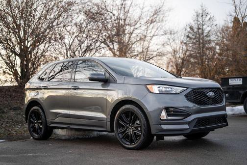 2023 Ford Edge ST Line