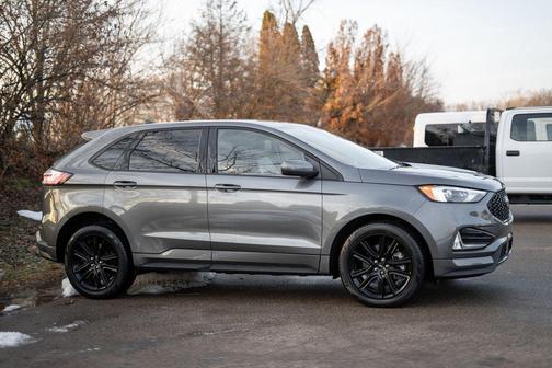 2023 Ford Edge ST Line