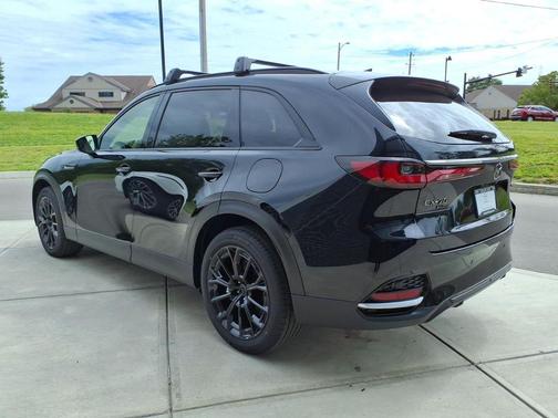 Jet Black Mica 2026 Mazda CX-70 3.3 Turbo Premium