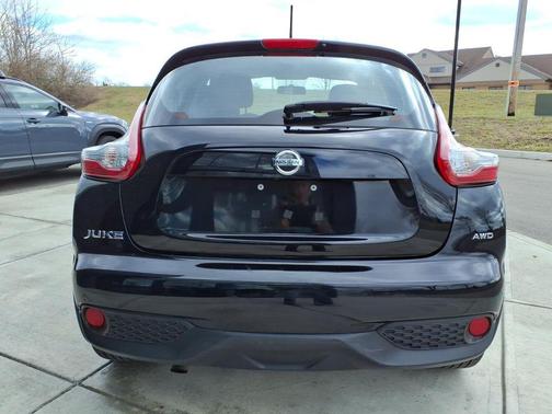 2015 Nissan Juke S