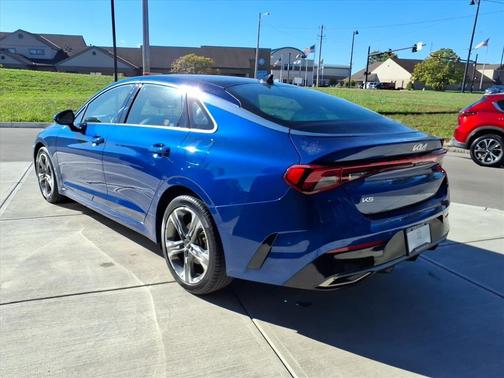 2023 Kia K5 EX
