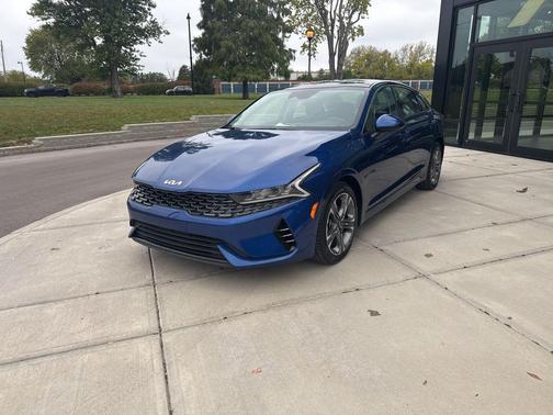 2023 Kia K5 EX