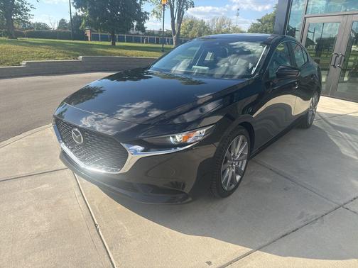 2022 Mazda Mazda3 FWD w/Preferred Package