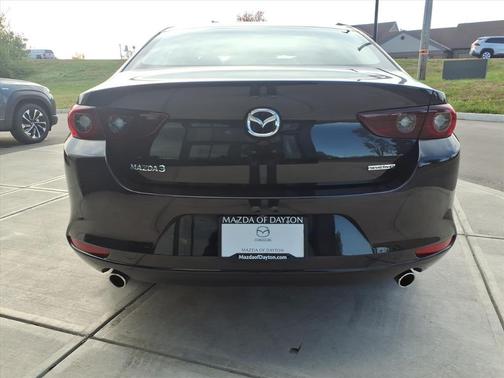 2022 Mazda Mazda3 FWD w/Preferred Package