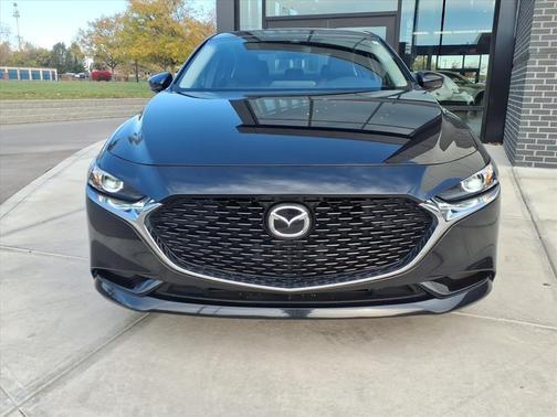 2022 Mazda Mazda3 FWD w/Preferred Package