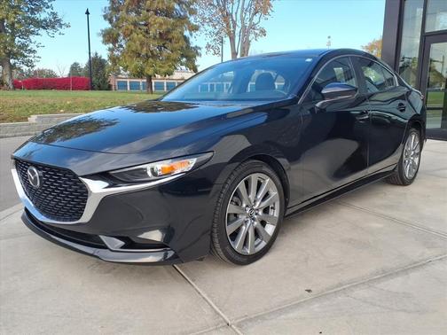 2022 Mazda Mazda3 FWD w/Preferred Package