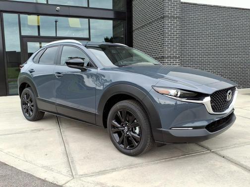 Polymetal Gray Metallic 2026 Mazda CX-30 2.5 S Carbon Edition