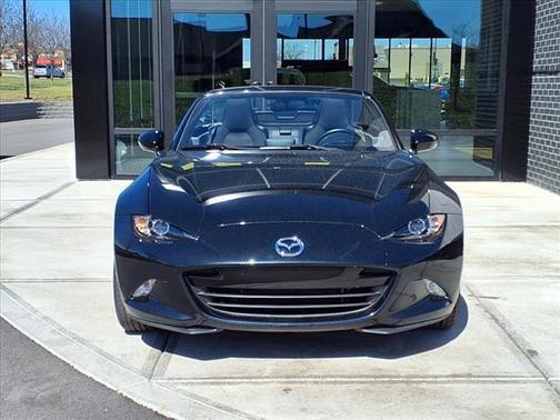 2019 Mazda MX-5 Miata Sport