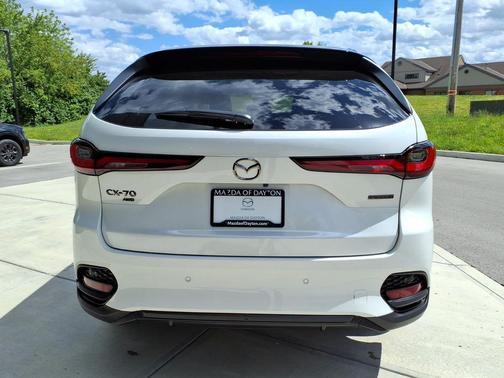 Rhodium White Premium 2026 Mazda CX-70 3.3 Turbo Preferred