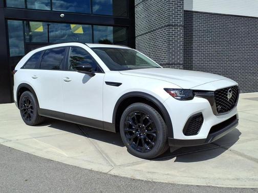 Rhodium White Premium 2026 Mazda CX-70 3.3 Turbo Preferred