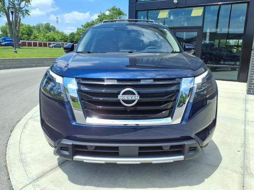 Deep Ocean Blue Pearl 2025 Nissan Pathfinder Platinum 4WD