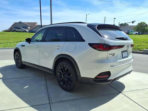 Rhodium White Premium 2026 Mazda CX-70 3.3 Turbo Preferred