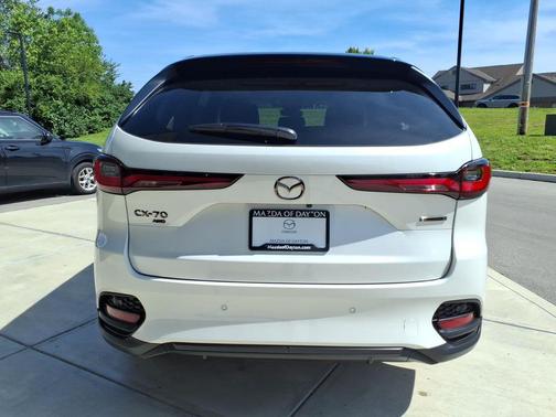 Rhodium White Premium 2026 Mazda CX-70 3.3 Turbo Preferred