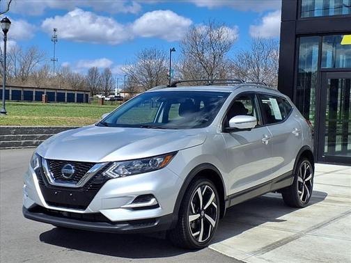 2022 Nissan Rogue Sport SL
