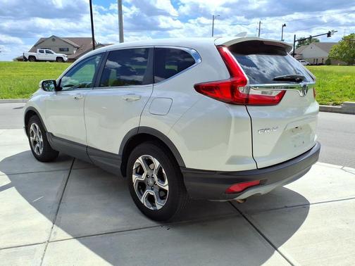 White Diamond Pearl 2017 Honda CR-V EX-L