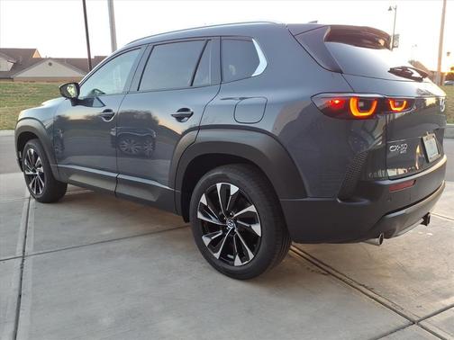 2026 Mazda CX-50 Hybrid Premium Plus