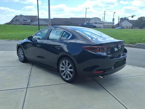 Jet Black Mica 2026 Mazda Mazda3 FWD w/Preferred Package
