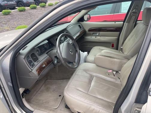 2010 Mercury Grand Marquis LS (Fleet Only)