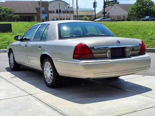 2010 Mercury Grand Marquis LS (Fleet Only)