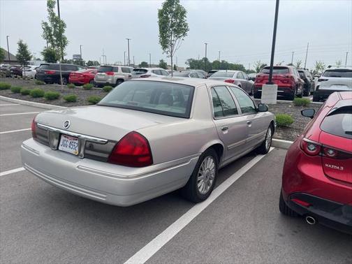 2010 Mercury Grand Marquis LS (Fleet Only)