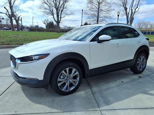 Snowflake White Pearl Mica 2026 Mazda CX-30 2.5 S Preferred Package