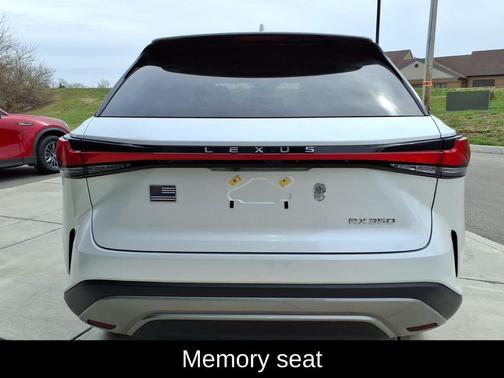 Eminent White Pearl 2023 Lexus RX 350 Premium