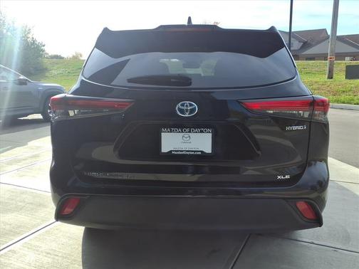 2020 Toyota Highlander Hybrid XLE