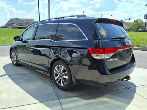 Crystal Black Pearl 2014 Honda Odyssey Touring