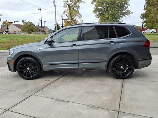2021 Volkswagen Tiguan 2.0T SE R-Line Black 4MOTION