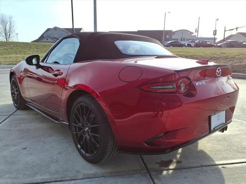 2025 Mazda MX-5 Miata Club