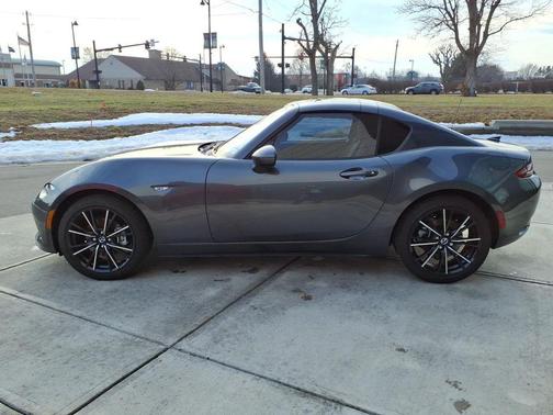 2024 Mazda MX-5 Miata RF Grand Touring