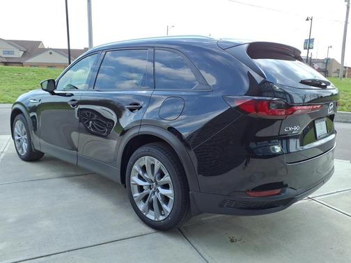 Jet Black Mica 2026 Mazda CX-90 3.3 Turbo Preferred