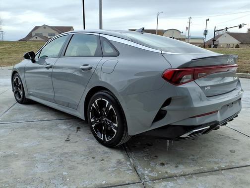 2023 Kia K5 GT-Line