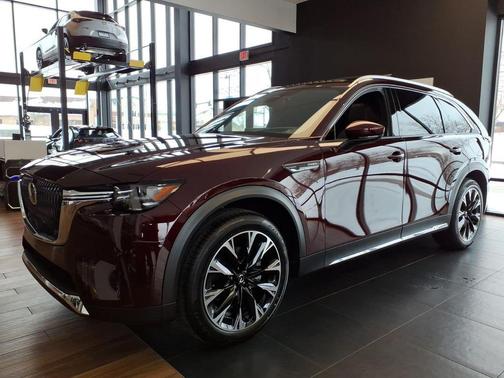 2026 Mazda CX-90 PHEV Premium Plus