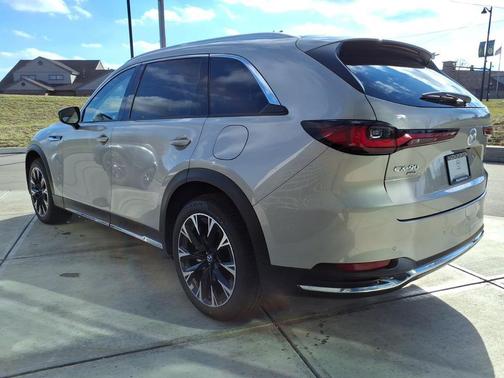 2026 Mazda CX-90 PHEV Premium Plus
