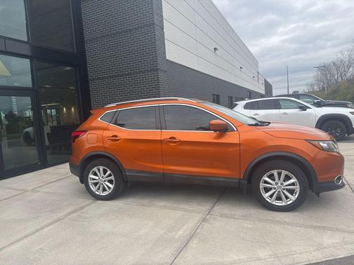 2017 Nissan Rogue Sport SV