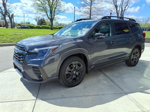 Magnetite Gray Metallic 2023 Subaru Ascent Onyx Edition 7-Passenger