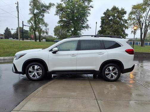 2024 Subaru Ascent Premium 7-Passenger