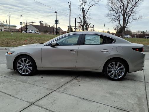 2026 Mazda Mazda3 FWD w/Preferred Package