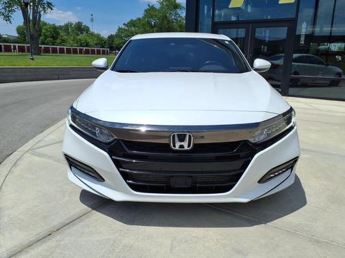 Platinum White Pearl 2020 Honda Accord Sport 1.5T